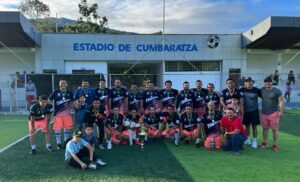 ‘Los Tiburones’ representarán a Zamora en campeonato de fútbol