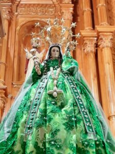Virgen del Cisne llega a su Santuario luego de tres meses