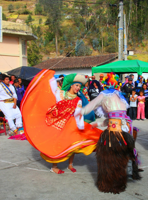 Regresa a los escenarios tras la pandemia, el Ballet Folklórico Ecuatoriano Raymi
