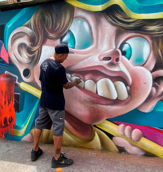 Artistas del aerosol pintan  Baños este fin de semana