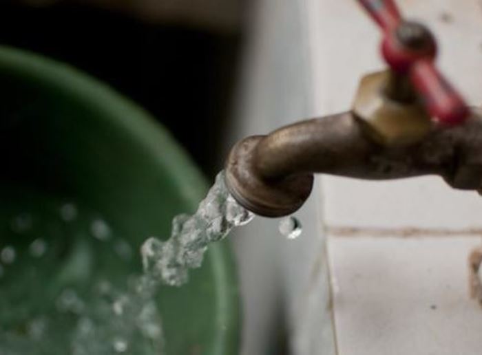 Disminución de caudal en el servicio de agua potable en cinco sectores de Ambato