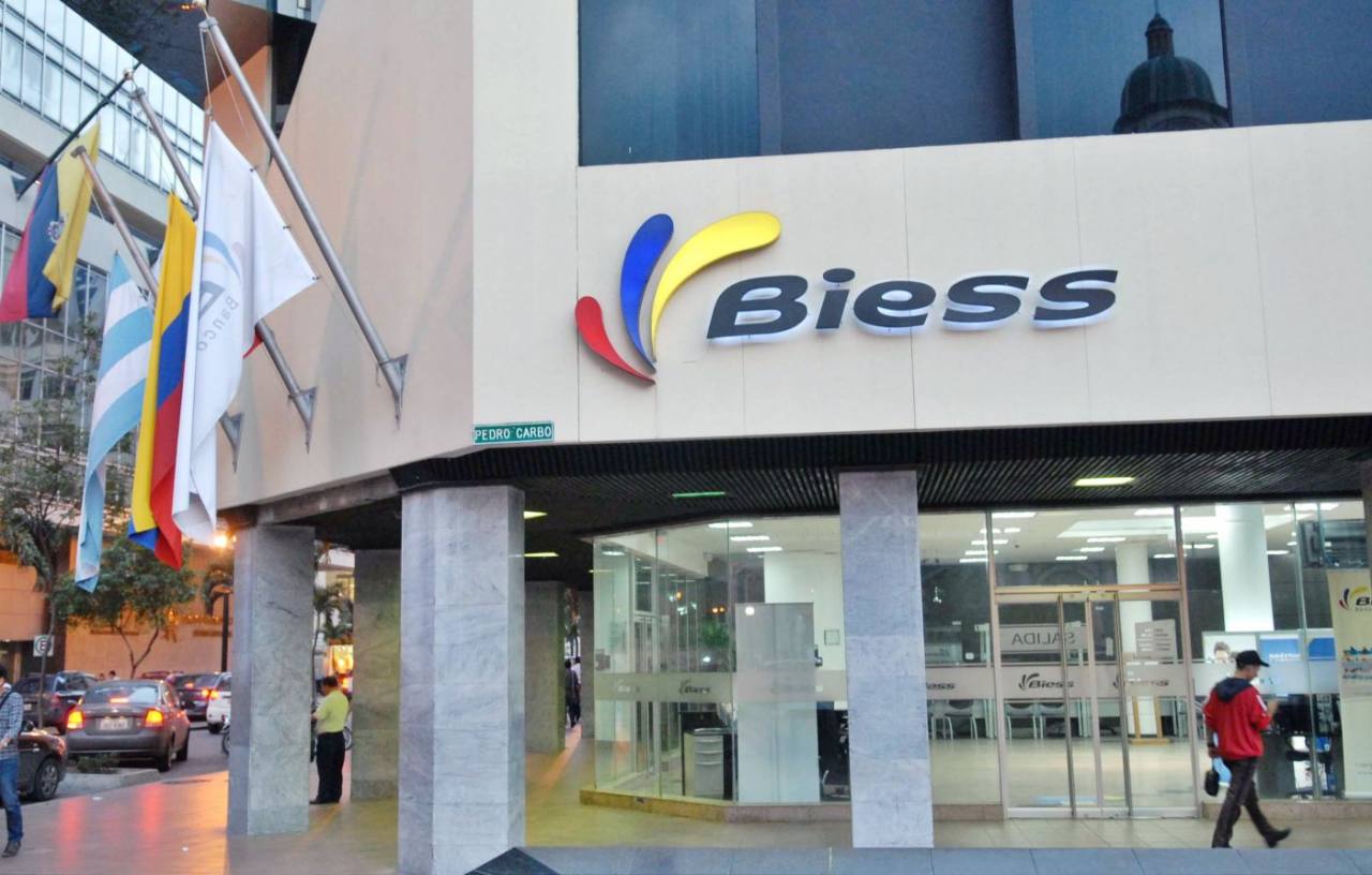 El porcentaje de los créditos hipotecarios impagos en el Biess cuadriplica al registrado en bancos privados y cooperativas