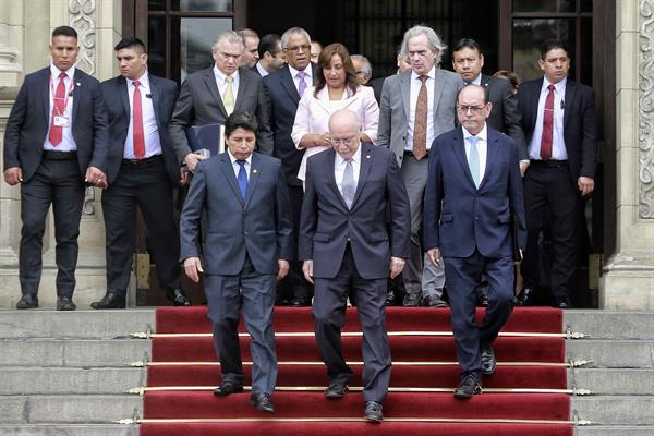 La OEA dice que la democracia de Perú «está en peligro» por la «fragmentación política»