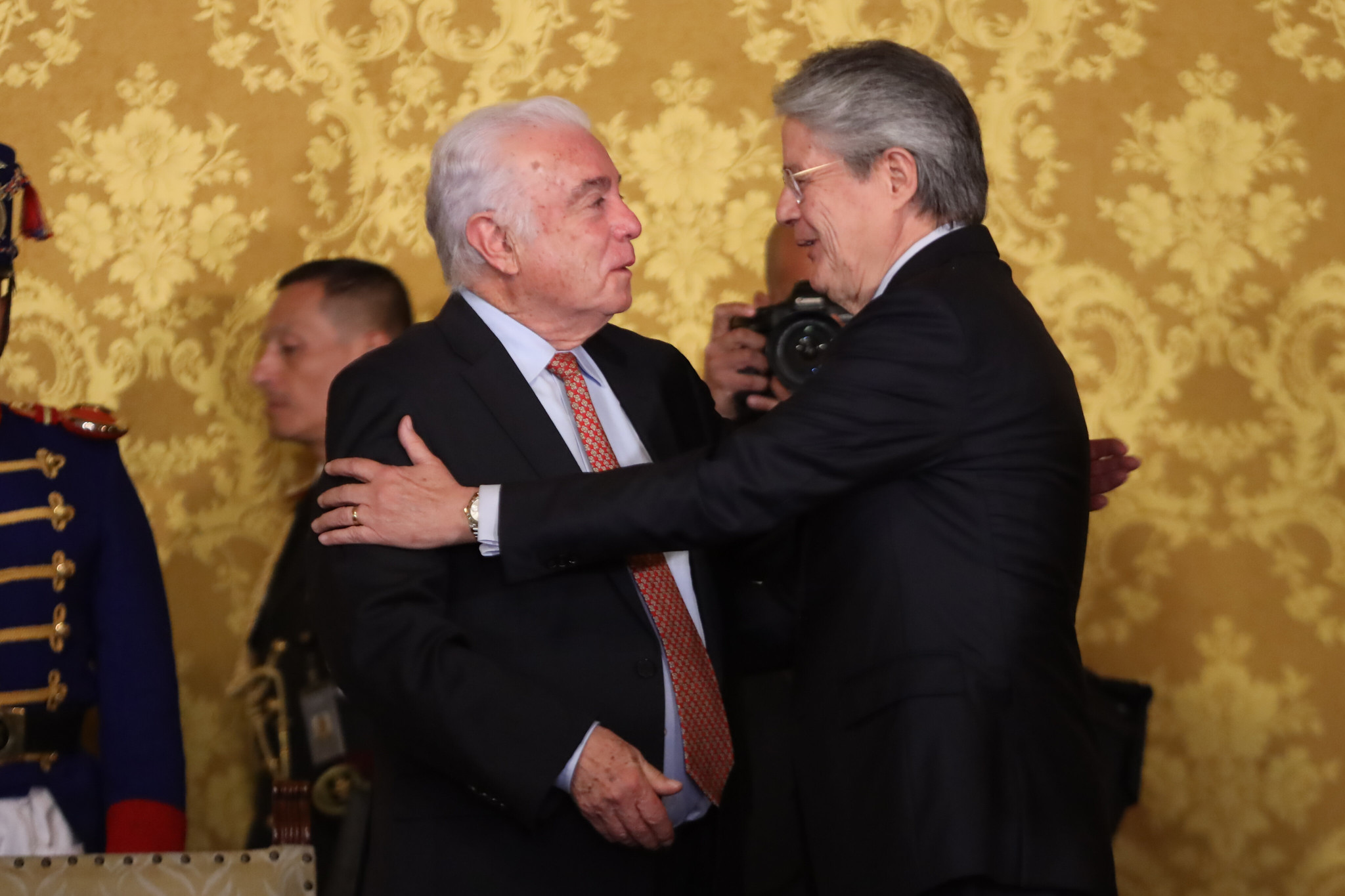La lucha contra la corrupción petrolera debe estar en el primer lugar de la agenda del nuevo ministro de Energía