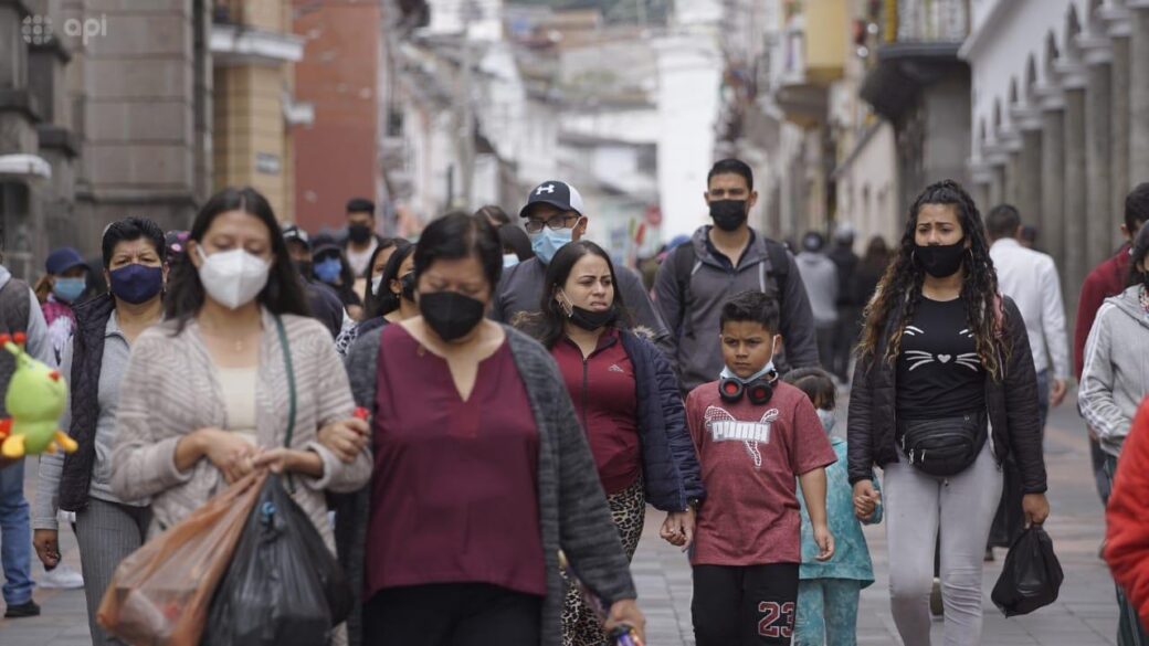 Una familia de clase media ecuatoriana puede ahorrar entre $6 y $29 al mes en el mejor de los casos