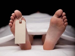 Un muerto y dos heridos por descarga eléctrica en Ambato