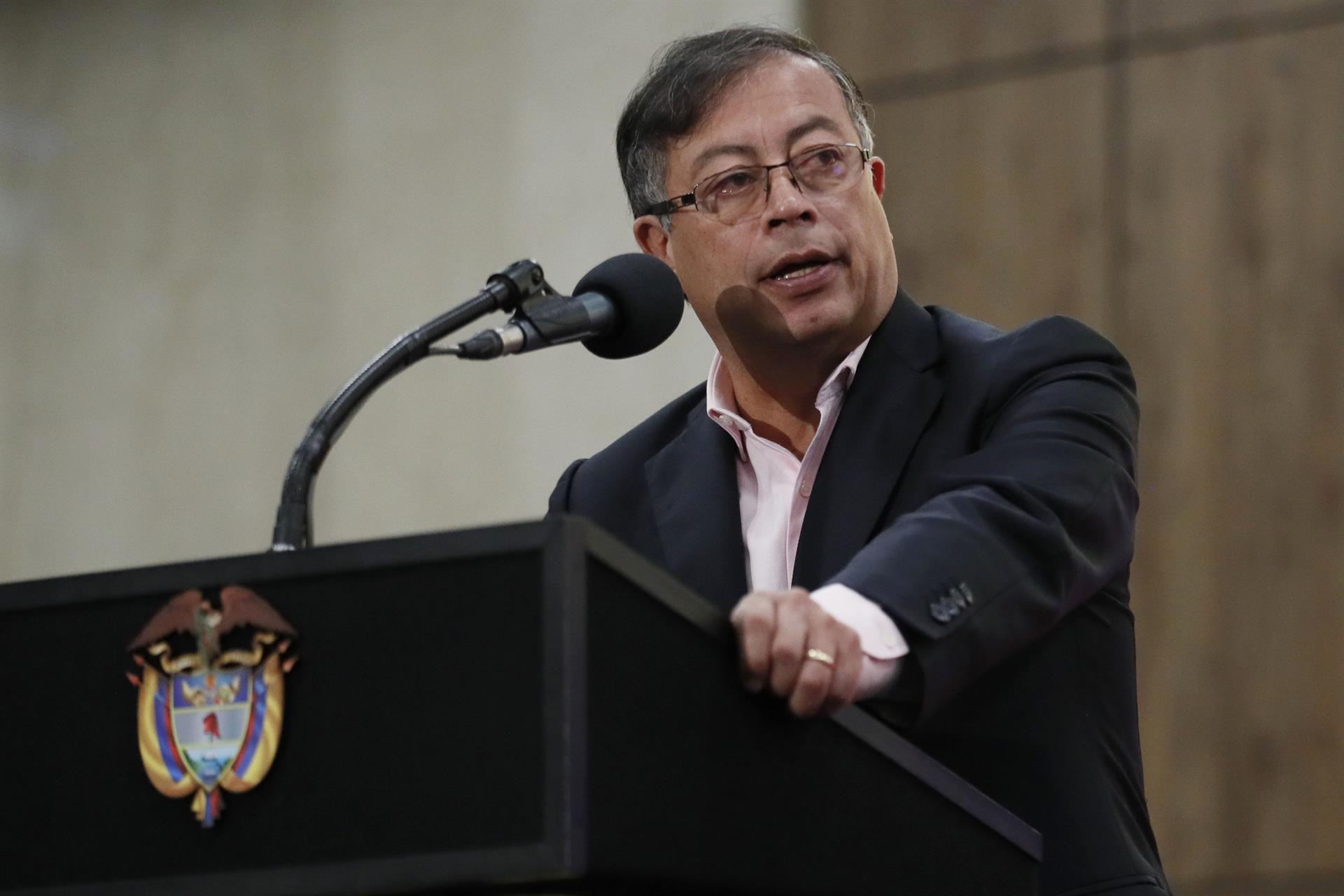 Generales retirados del Ejército de Colombia creen que la ‘paz total’ de Petro es sinónimo de «impunidad»