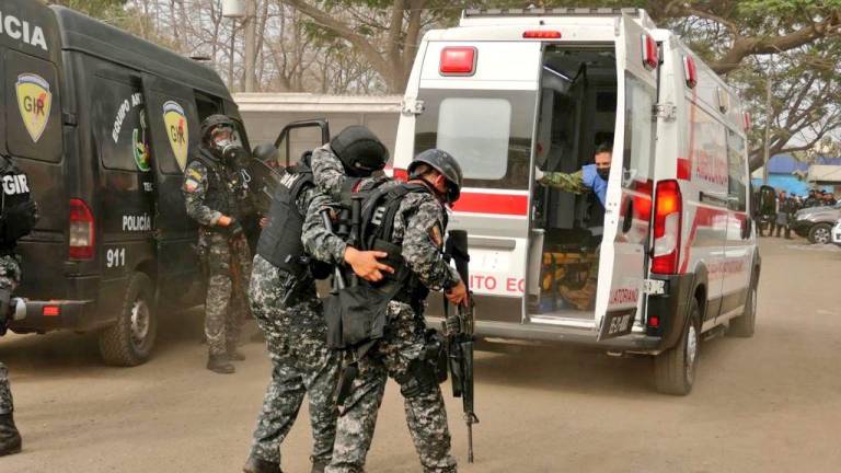 Al menos 7 agentes de seguridad heridos durante operación de control en la Penitenciaría de Guayaquil