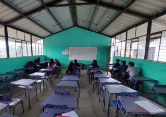 Descenso. La presencia de estudiantes en salones de clases bajó a consecuencia de las amenazas.