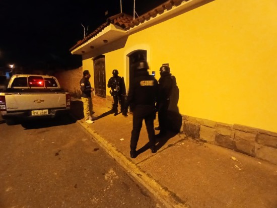 Captadora ilegal de dinero es intervenida en Ambato, Riobamba y Loja