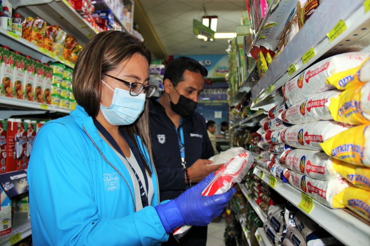 Más de 5.000 productos irregulares durante el control navideño