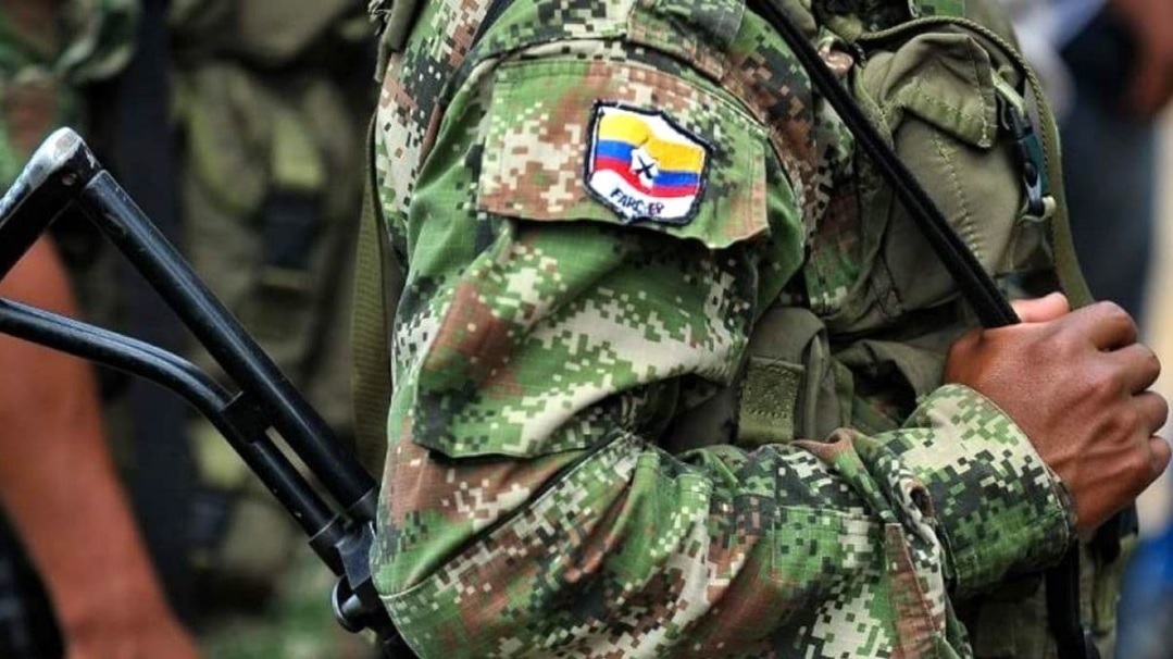 GUERRILLA. Imagen del uniforme de las disidencias de las FARC.EuropaPress.