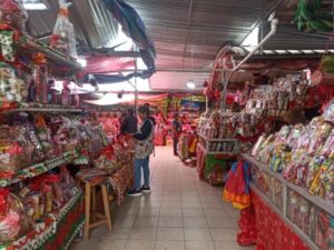 Feria del Caramelo lista en el mercado Artesanal
