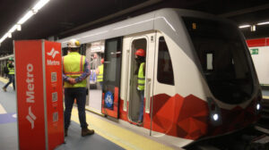 Los trenes del Metro de Quito ya son del Municipio