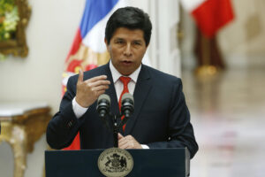 Castillo acusa a la Fiscalía, el Congreso y a Boluarte de dirigir un ‘plan maquiavélico’