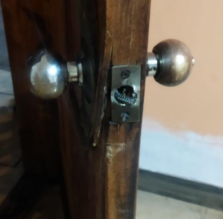 Roban 30 mil dólares en dinero y joyas de una casa en Miñarica