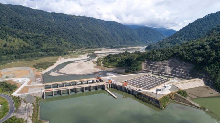 Sinohydro está dispuesto a comprar Coca Codo Sinclair