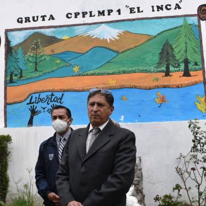 REGISTRO. El coronel en servicio pasivo, Santiago Loza, en su ingreso como director de la cárcel de El Inca, el 9 de noviembre de 2022. (Foto: Cortesía).