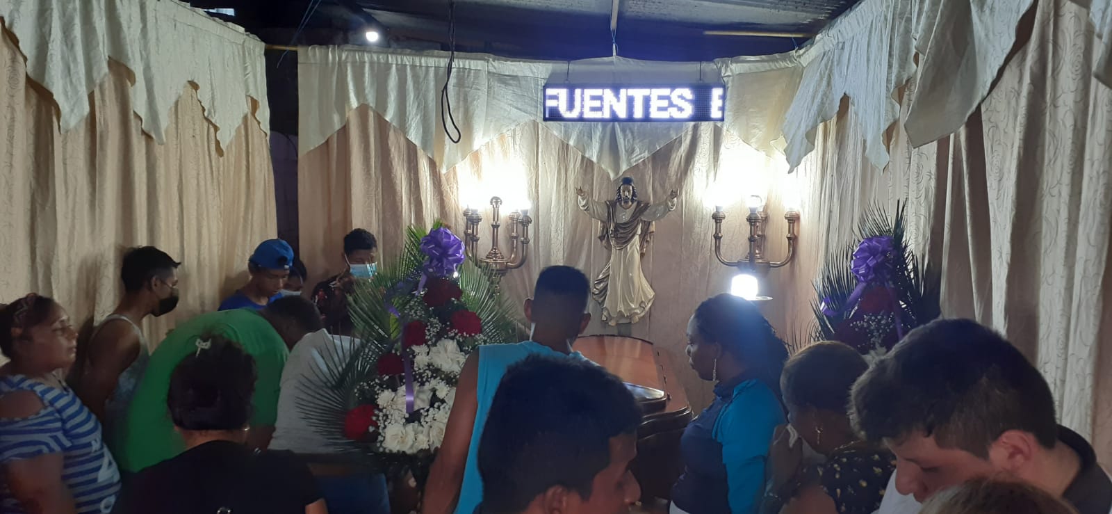 Vehículo los mandó a volar