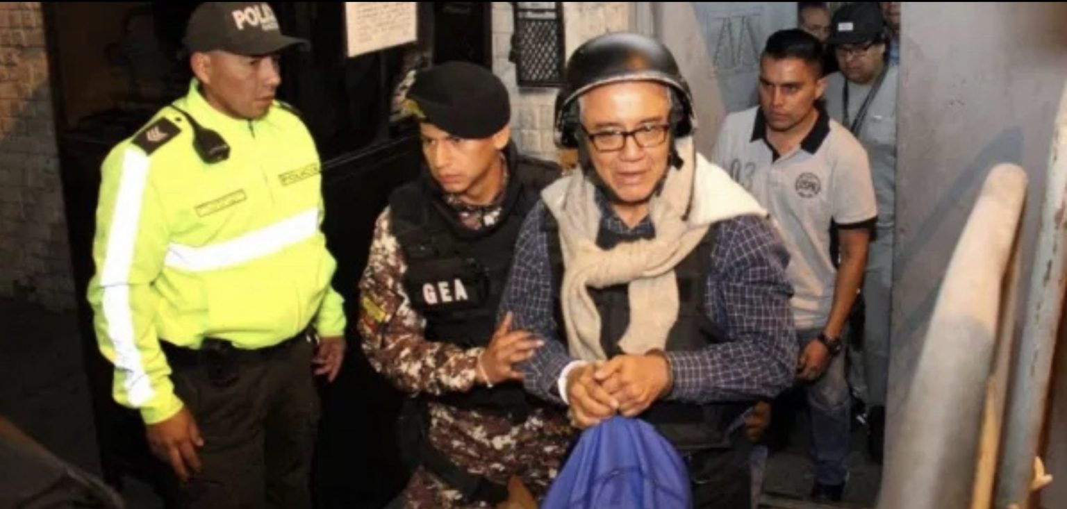 Alexis Mera salió de prisión alrededor de las 17:00