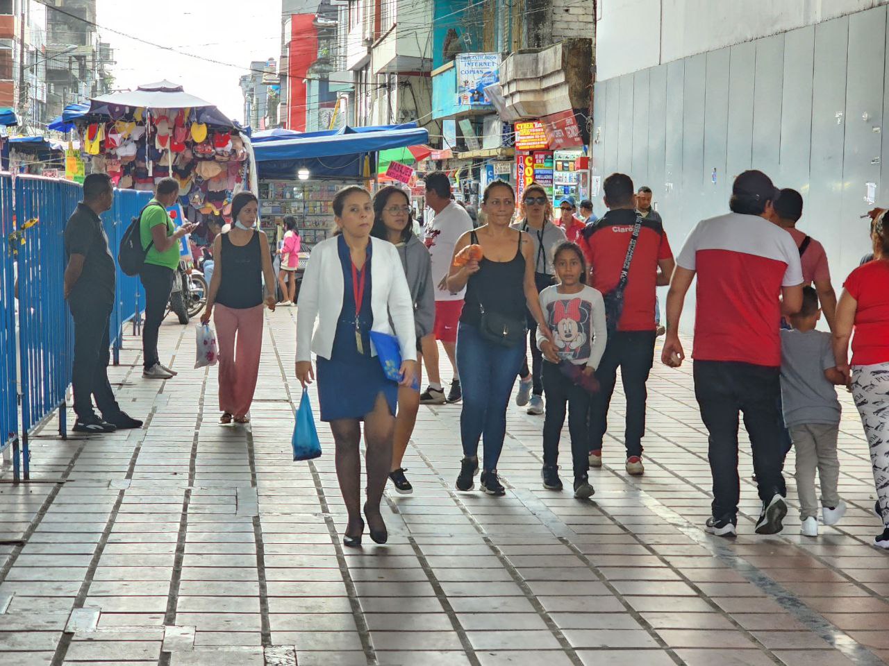 Candidatos a prefectos con ‘nivel bajo’ en debate