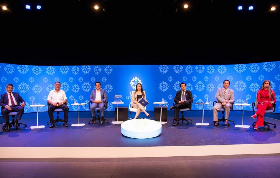 Primer Debate Electoral en Loja generó fuertes críticas