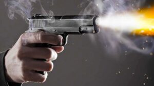 Disparan contra una casa y amenazan a una familia al sur de Ambato