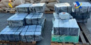 En Barcelona incautan droga en un cargamento de cacao que llegó desde Ecuador