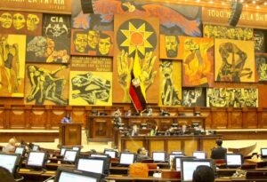 La Fiscal Diana Salazar llama a los asambleístas a actuar en la lucha contra el crimen organizado