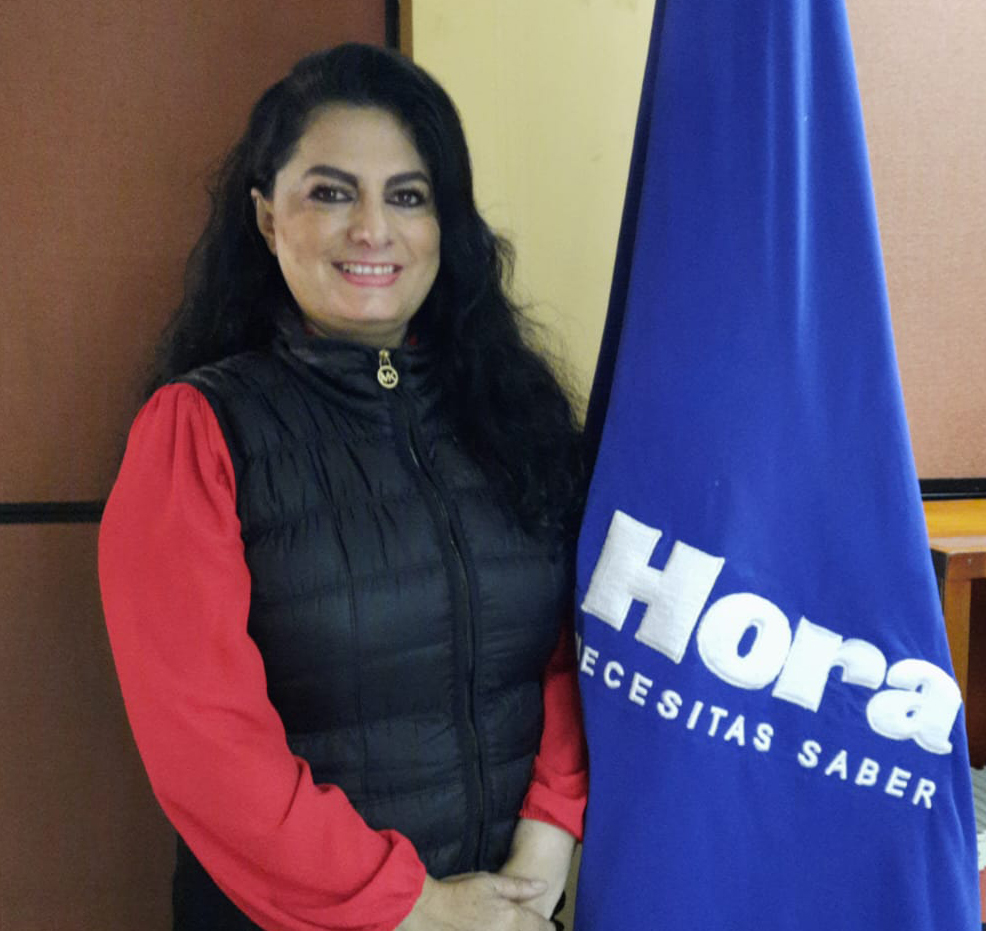 Saida Haig, es la candidata del PSC – TC para la Prefectura de Tungurahua.