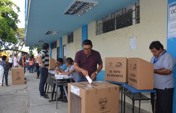 VIGILANCIA. El movimiento CREO enviará delegados a las juntas receptoras del voto. (foto archivo)