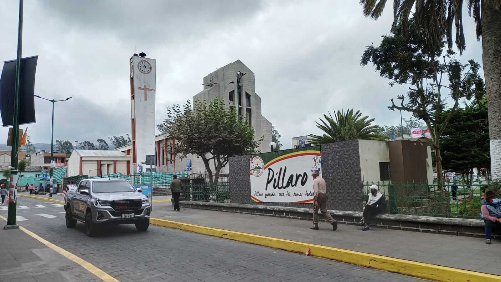 Píllaro tiene una población aproximada de 41.693 habitantes.