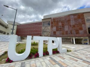 UTPL enfoca su mirada en el desarrollo de los territorios