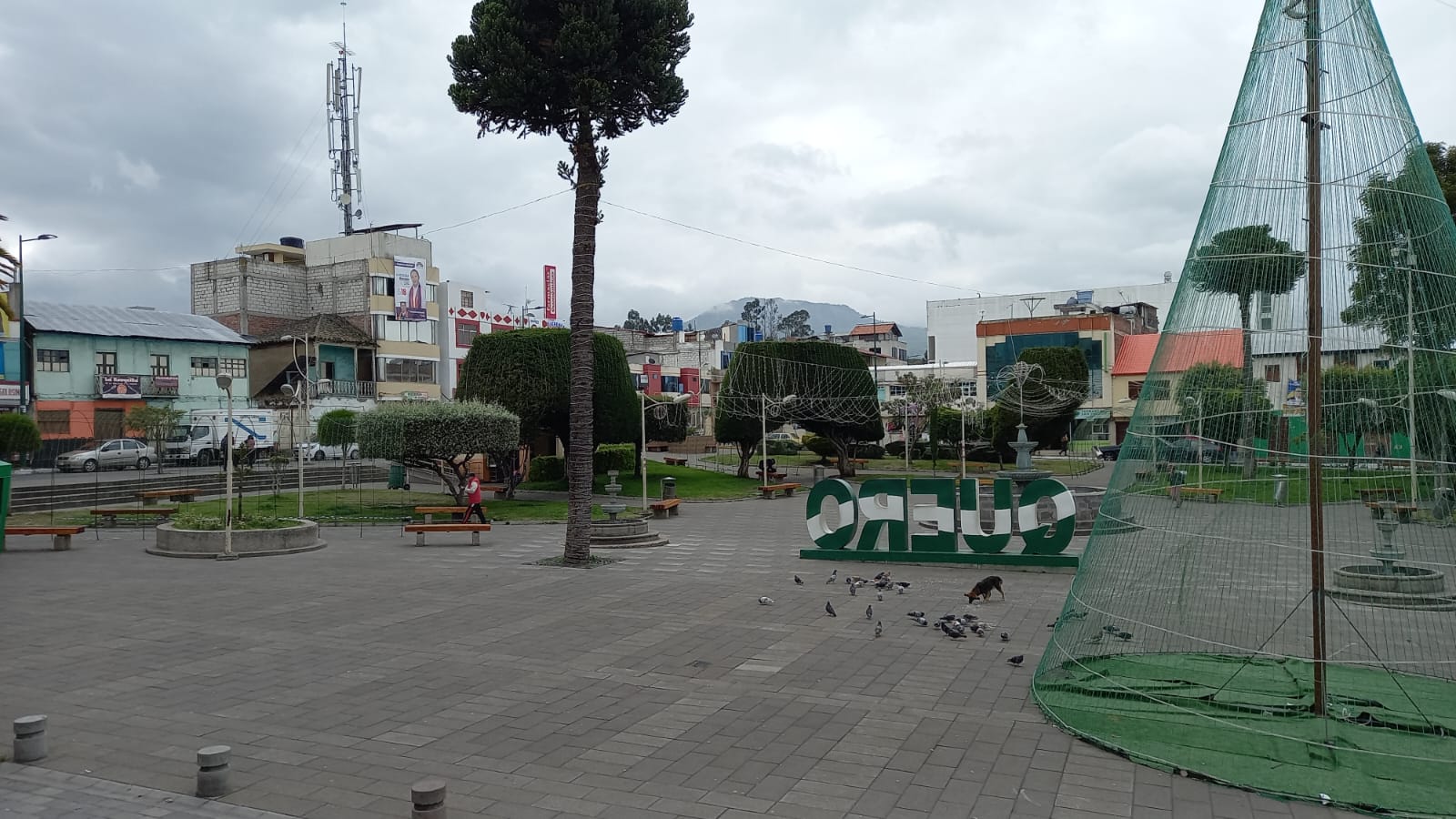 Ciudad. Quero celebra su cantonización el 27 de julio de cada año.