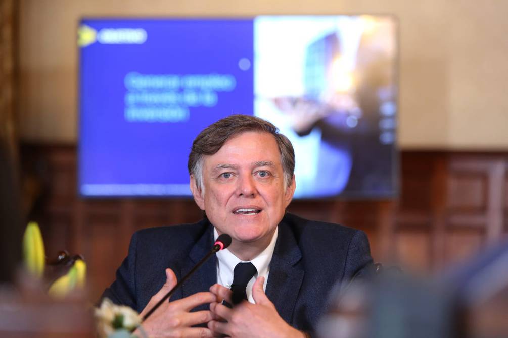 $11.000 millones en inversiones petroleras, energéticas y de gas están entre los objetivos del Gobierno de Lasso para 2023