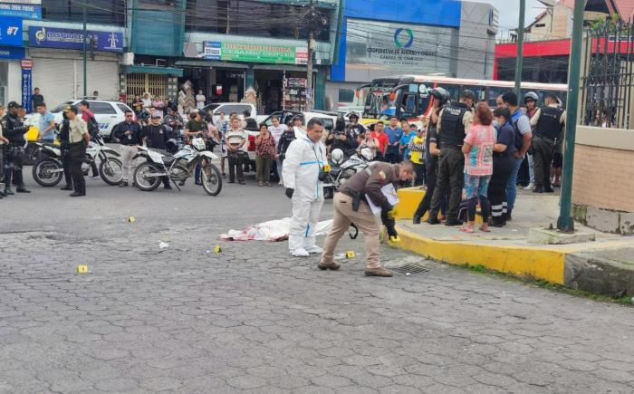 PROCEDIMIENTO. En la escena del crimen se fijaron once indicios balísticos.