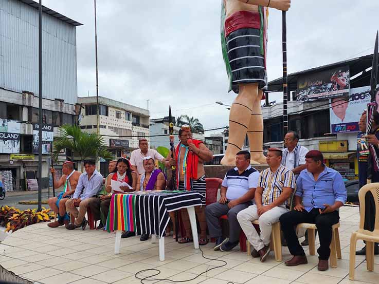 Nacionalidad Tsáchila dice que el nuevo monumento no los representa