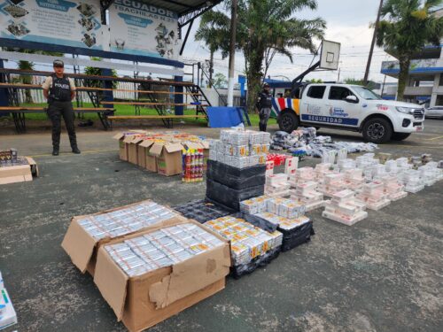 Mercadería incautada en bus interprovincial