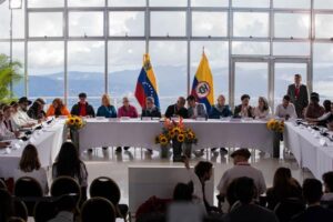 El ELN confirma cita en Caracas con Gobierno colombiano para superar crisis