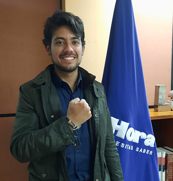 Sebastián Dávalos candidato a la Alcaldía de Ambato por la Alianza Somos Agua.