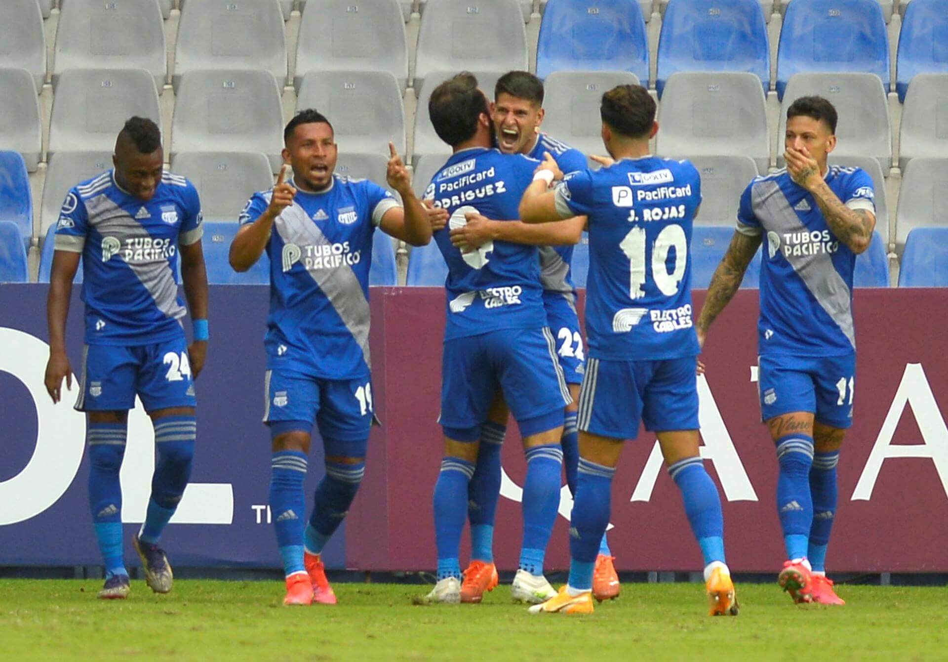 Emelec jugará 3 amistosos en Argentina contra Talleres, Belgrano y Patronato
