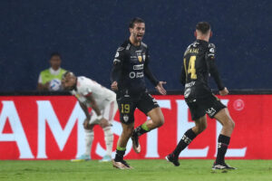 Independiente del Valle saca su casta y vence por la mínima al Flamengo en la Recopa Sudamericana