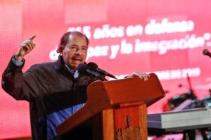 Daniel Ortega se pelea con Gustavo Petro y Gabriel Boric