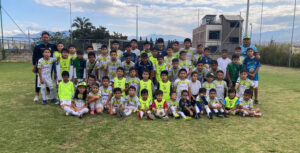 Valencia, una familia en  una escuela de fútbol