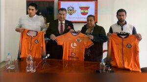 Libertad y Fedeloja firmaron convenio para uso del estadio