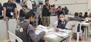 Gobierno expectante por resultados del referéndum en la Junta de Guayas
