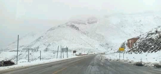 Un temporal de nieve en Marruecos deja 75 pueblos aislados y 9.000 asistidos