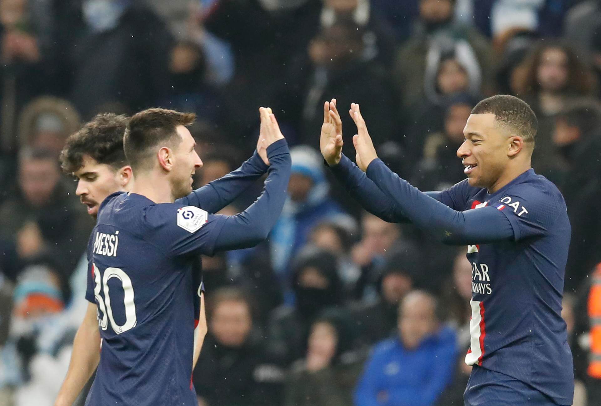 Mbappe y Messi zanjan la ‘Ligue 1’
