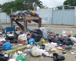 La recolección de basura en Esmeraldas es un fracaso.
