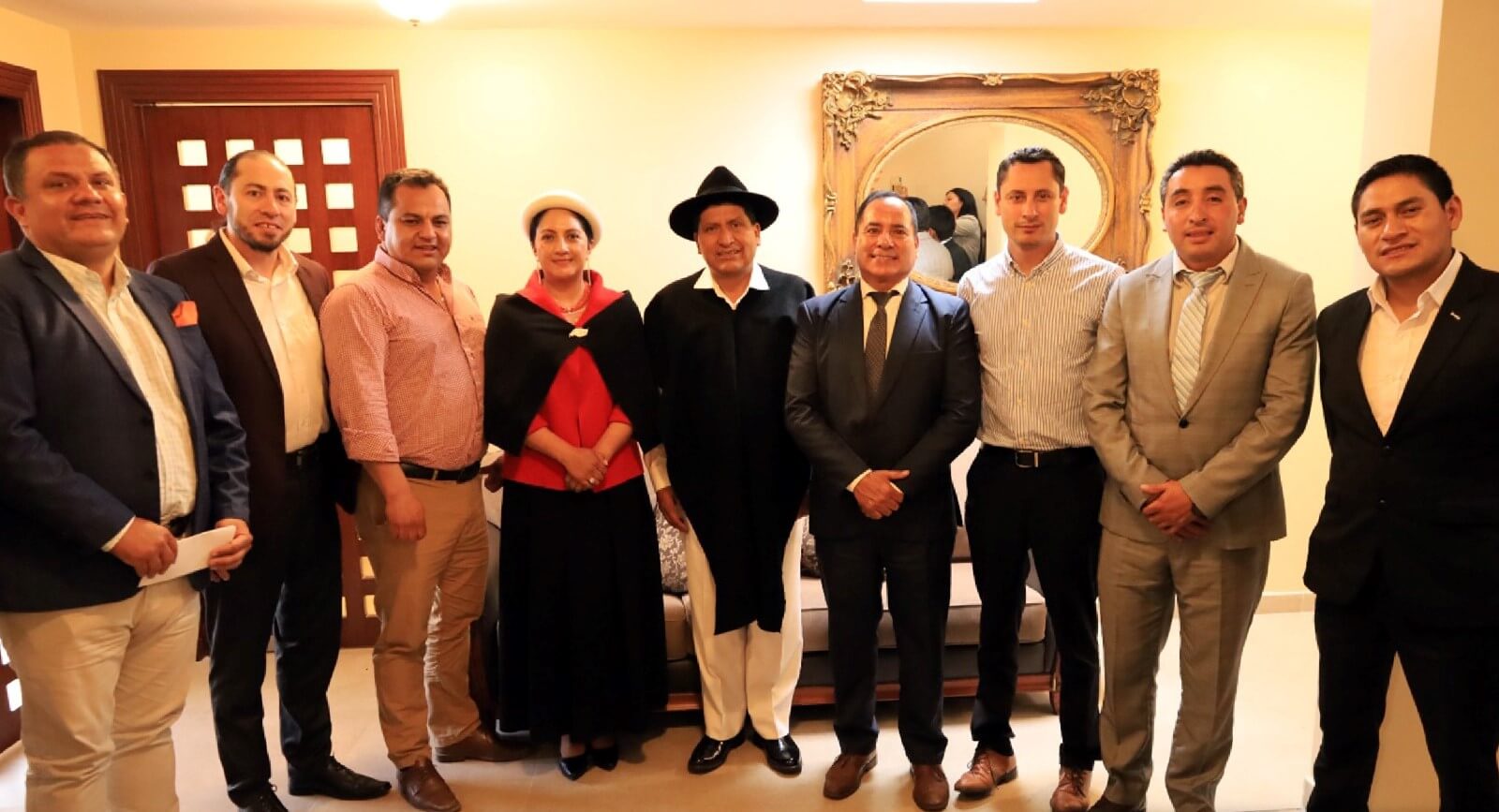La mayoría de los nuevos alcaldes de Tungurahua ya tuvieron una reunión con el Prefecto de la provincia.